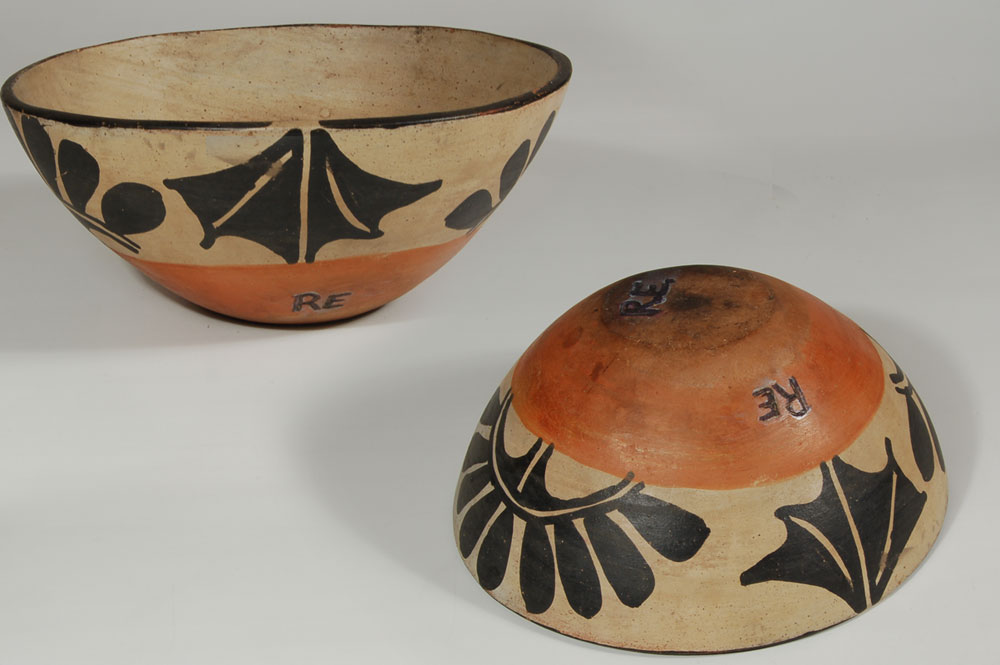 Kewa (Santo Domingo) Pueblo Pottery - C3753.60